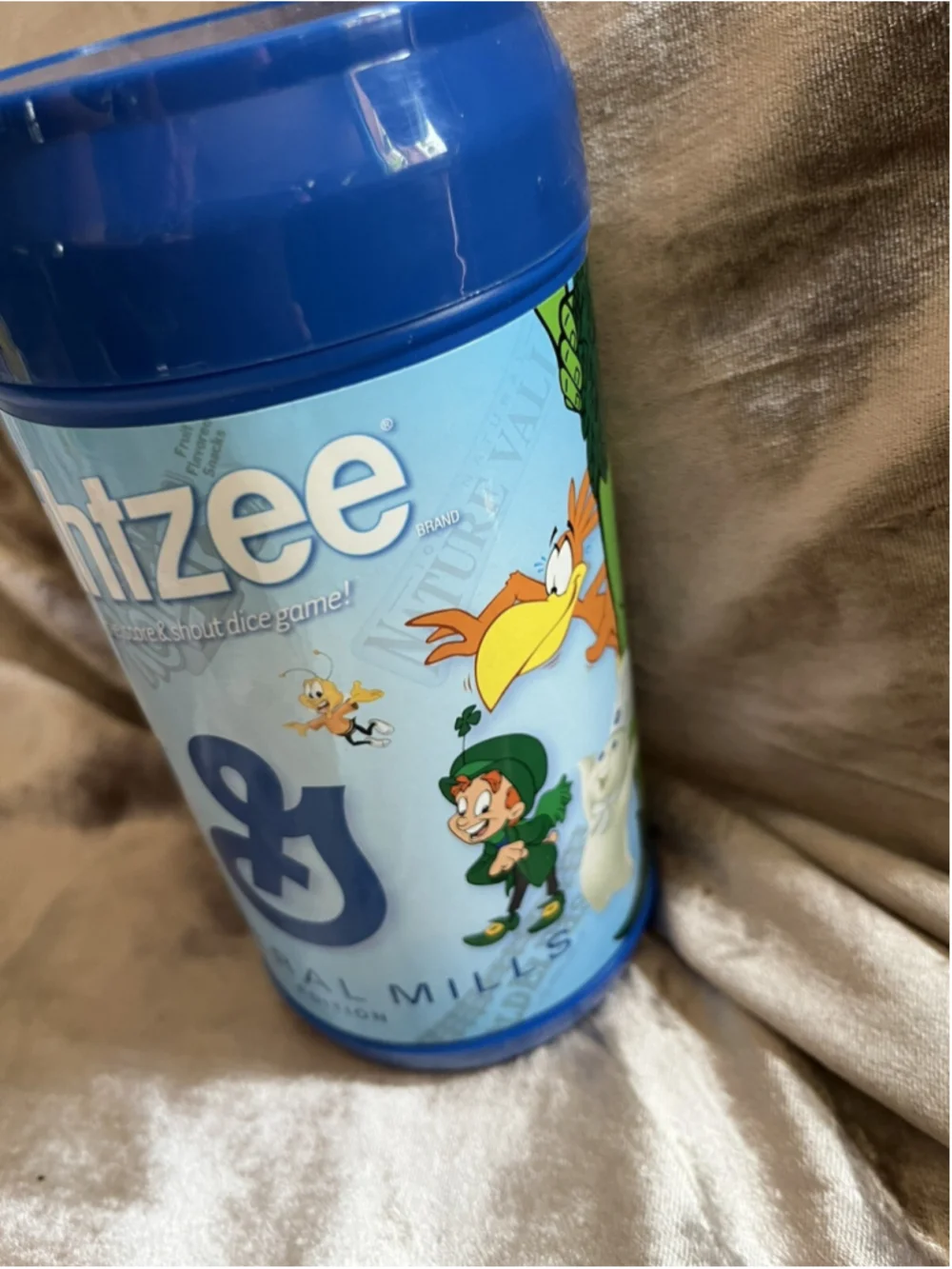 YAHTZEE General Mills Edition HASBRO Game DICE Trix LUCKY Charms TRAVEL Complete